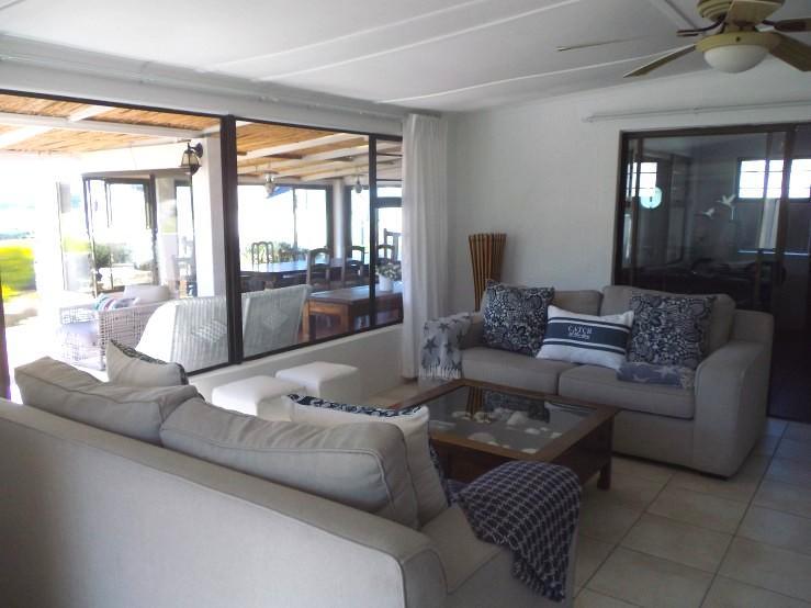 Breeze Inn Guesthouse Kiddʼs Beach Exteriör bild