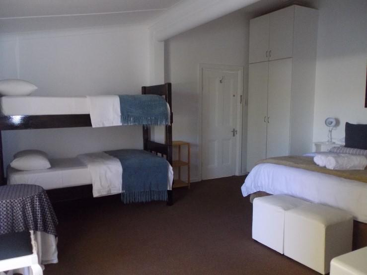 Breeze Inn Guesthouse Kiddʼs Beach Exteriör bild